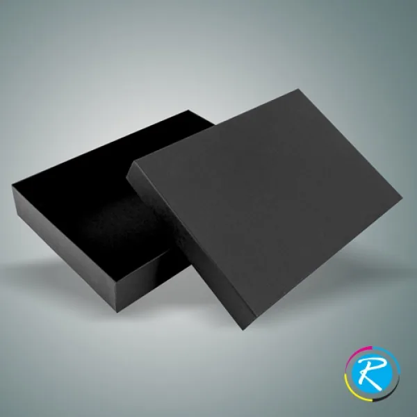 Apparel Box view 3