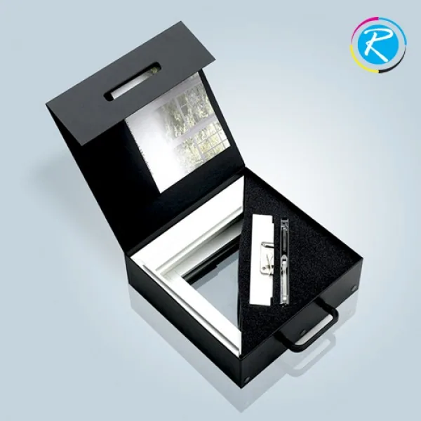 Magnetic Box view 3